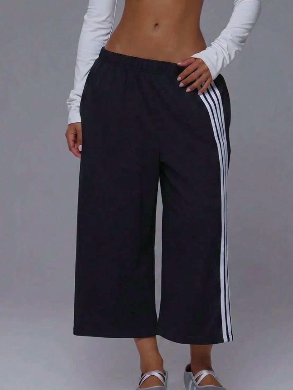 Black And White Casual Women's Drawstring Pocket Colorblock Capri Jogger Pants